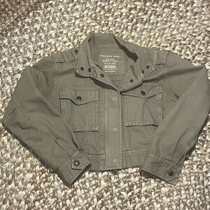 American Eagle denim jacket in army green size XS cropped